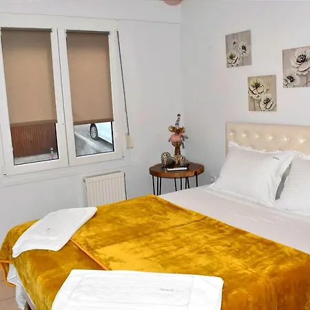 Апартаменты Chara's Кавала